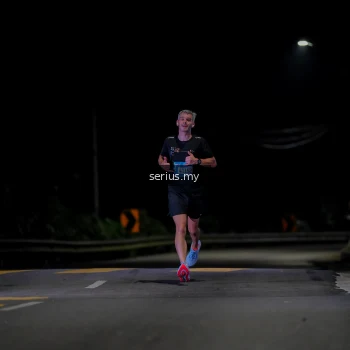 Runner Photo 3613175