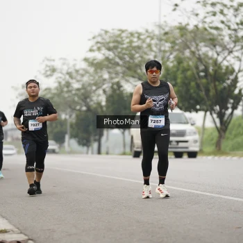 Runner Photo 3613185