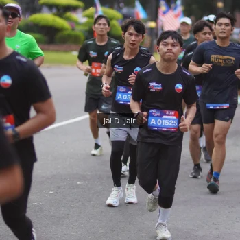 Runner Photo 3613311