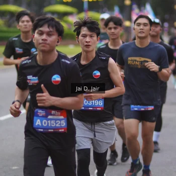 Runner Photo 3613312