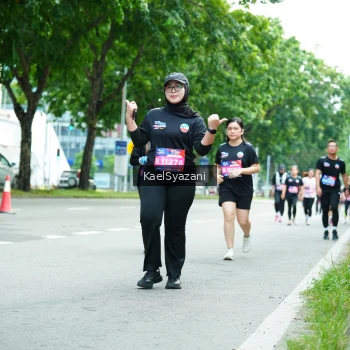 Runner Photo 3613361