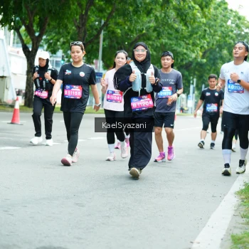 Runner Photo 3613417