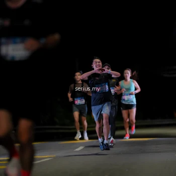 Runner Photo 3613428