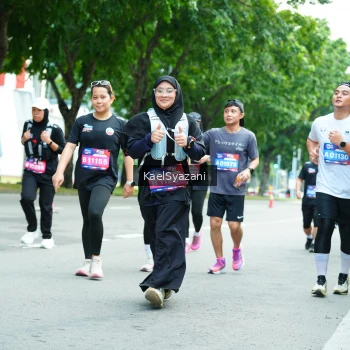 Runner Photo 3613465