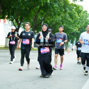 Runner Photo 3613474