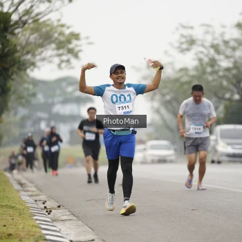 Runner Photo 3613475