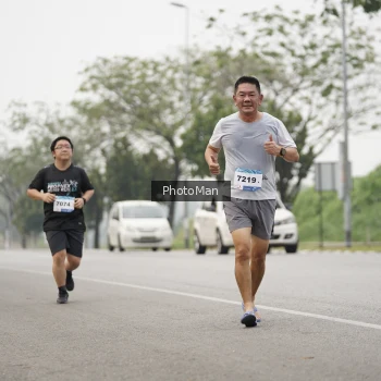 Runner Photo 3613565