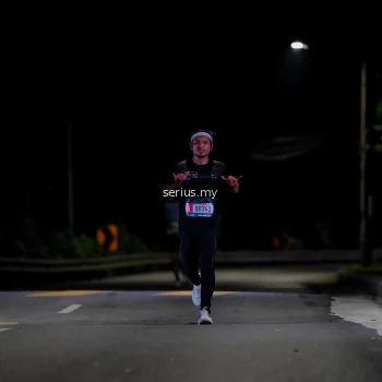 Runner Photo 3613625