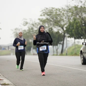 Runner Photo 3613640