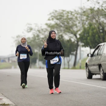 Runner Photo 3613674