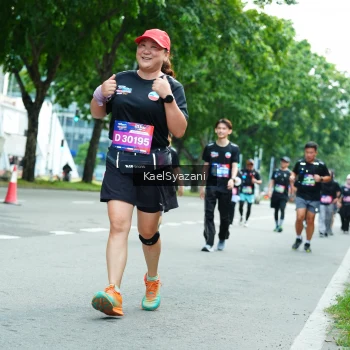 Runner Photo 3613718