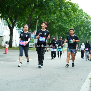 Runner Photo 3613731