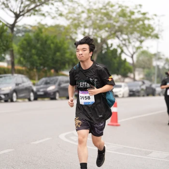 Runner Photo 3613750