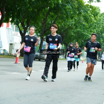 Runner Photo 3613754