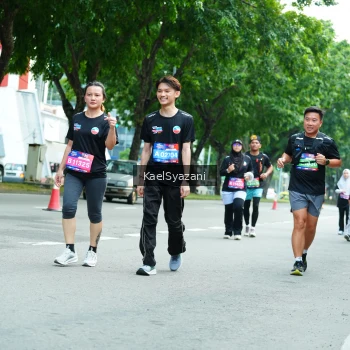 Runner Photo 3613769