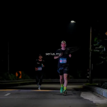 Runner Photo 3613777