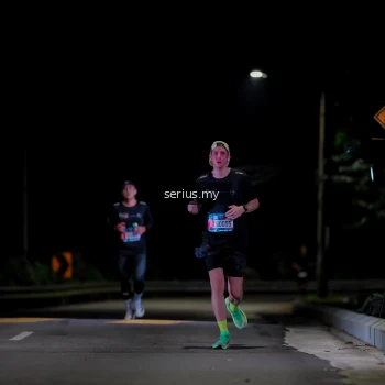 Runner Photo 3613792