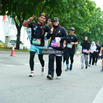 Runner Photo 3613816