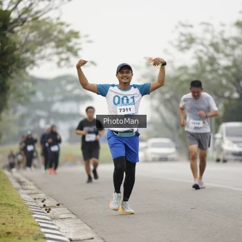Runner Photo 3613884