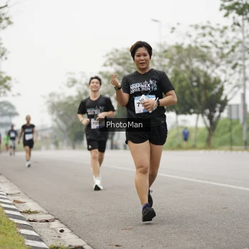 Runner Photo 3613933