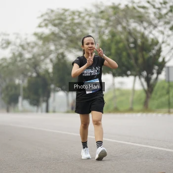 Runner Photo 3614049