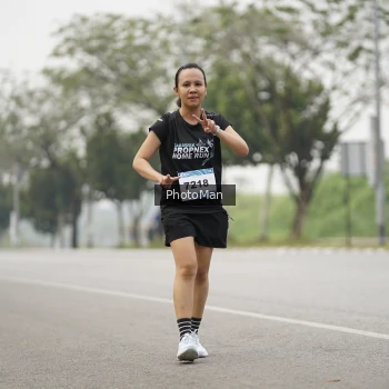 Runner Photo 3614069