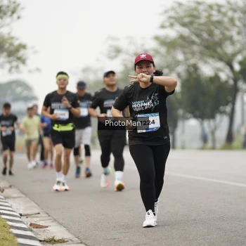 Runner Photo 3614128