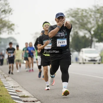Runner Photo 3614147