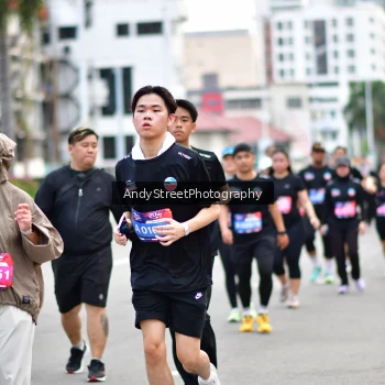 Runner Photo 3614184