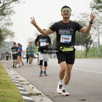 Runner Photo 3614194