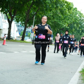 Runner Photo 3614239