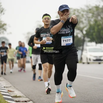 Runner Photo 3614393