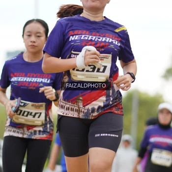 Runner Photo 3614415
