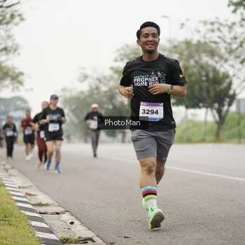 Runner Photo 3614422