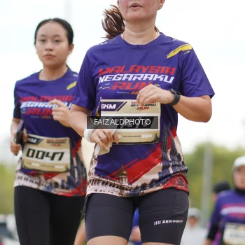 Runner Photo 3614453