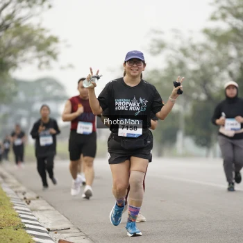 Runner Photo 3614473