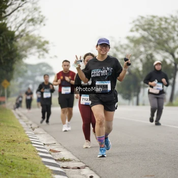 Runner Photo 3614500