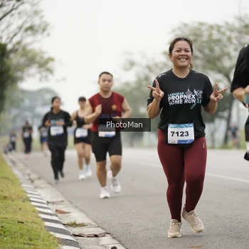 Runner Photo 3614513