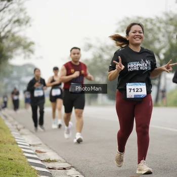 Runner Photo 3614525