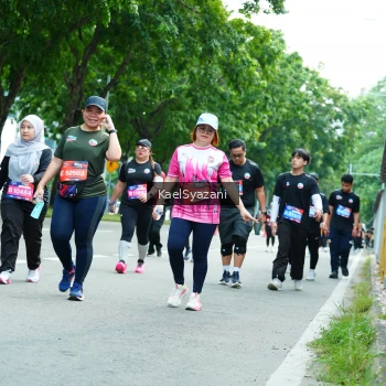 Runner Photo 3614532