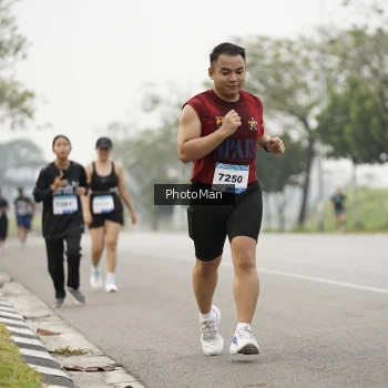 Runner Photo 3614552