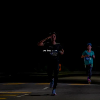 Runner Photo 3614565