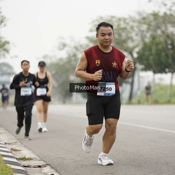 Runner Photo 3614611