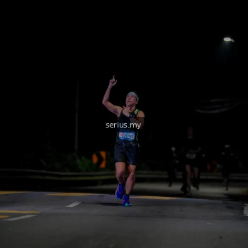 Runner Photo 3614716