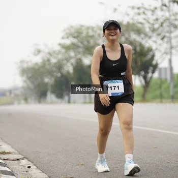 Runner Photo 3614775