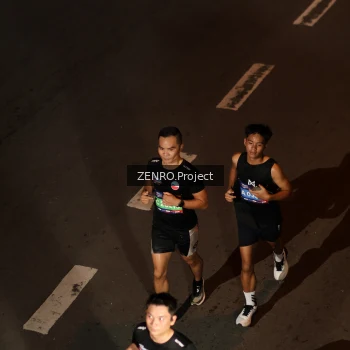 Runner Photo 3614781