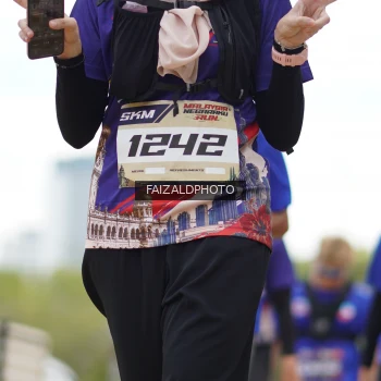 Runner Photo 3614975