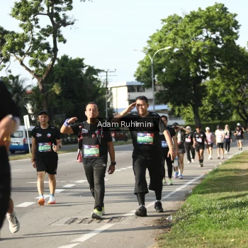 Runner Photo 3615009