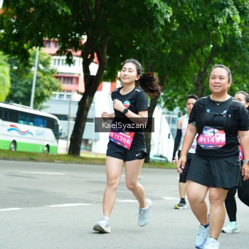 Runner Photo 3615010