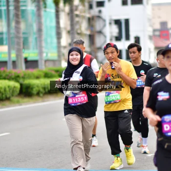 Runner Photo 3615024